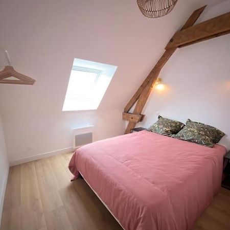 Domaine De La Quenouille - Appartement B Péronne Exteriör bild